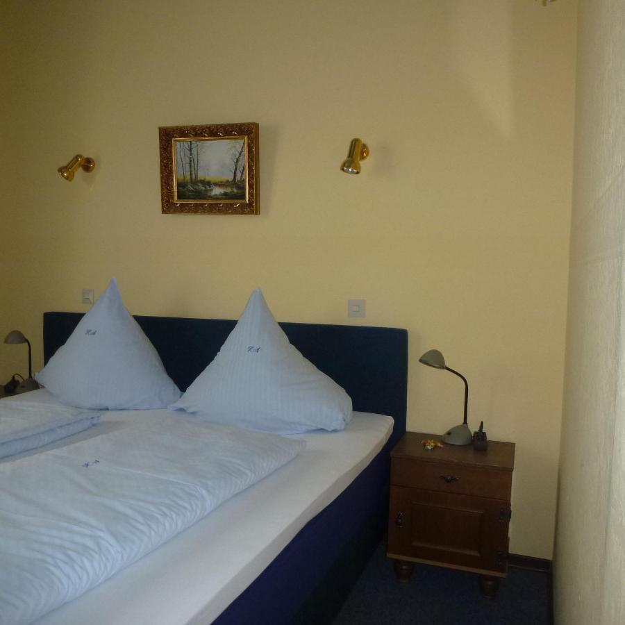 Hotel Adler Dusseldorf Ngoại thất bức ảnh